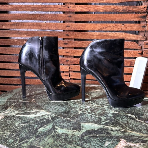 Jessica Simpson crackle patent platform heeled booties 9.5 M 39.5  JS-ZAMIA - Picture 7 of 12